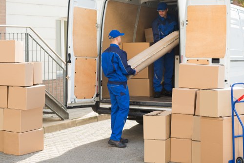 Removals van for Southwark home and business moves